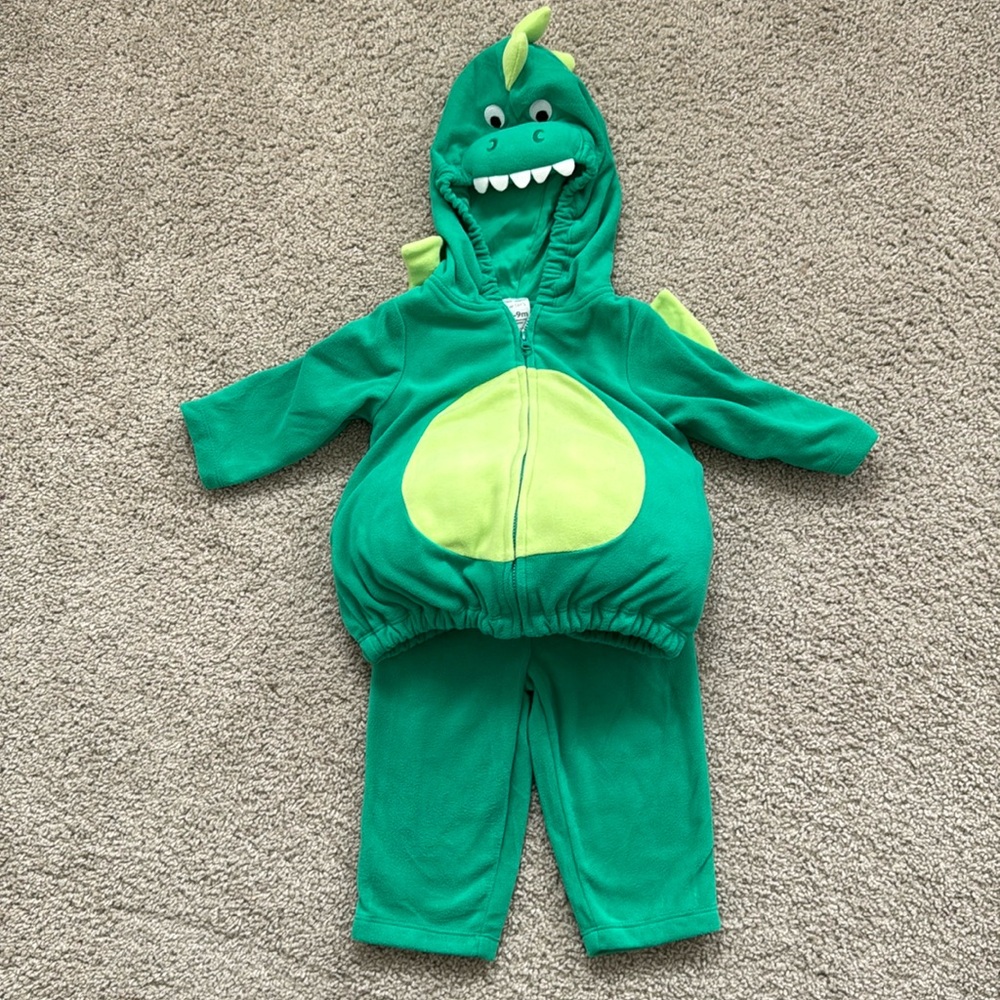 NWOT Dragon Halloween Costume (6-9mths)